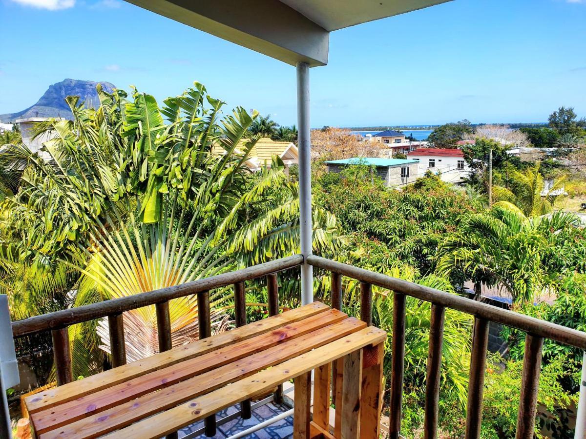 Surf House Hotel La Gaulette Bagian luar foto