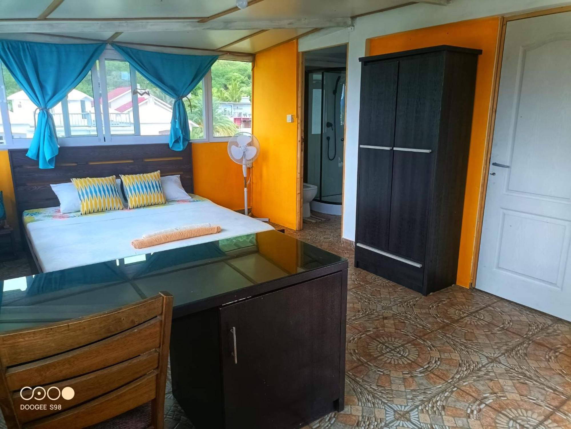 Surf House Hotel La Gaulette Bagian luar foto
