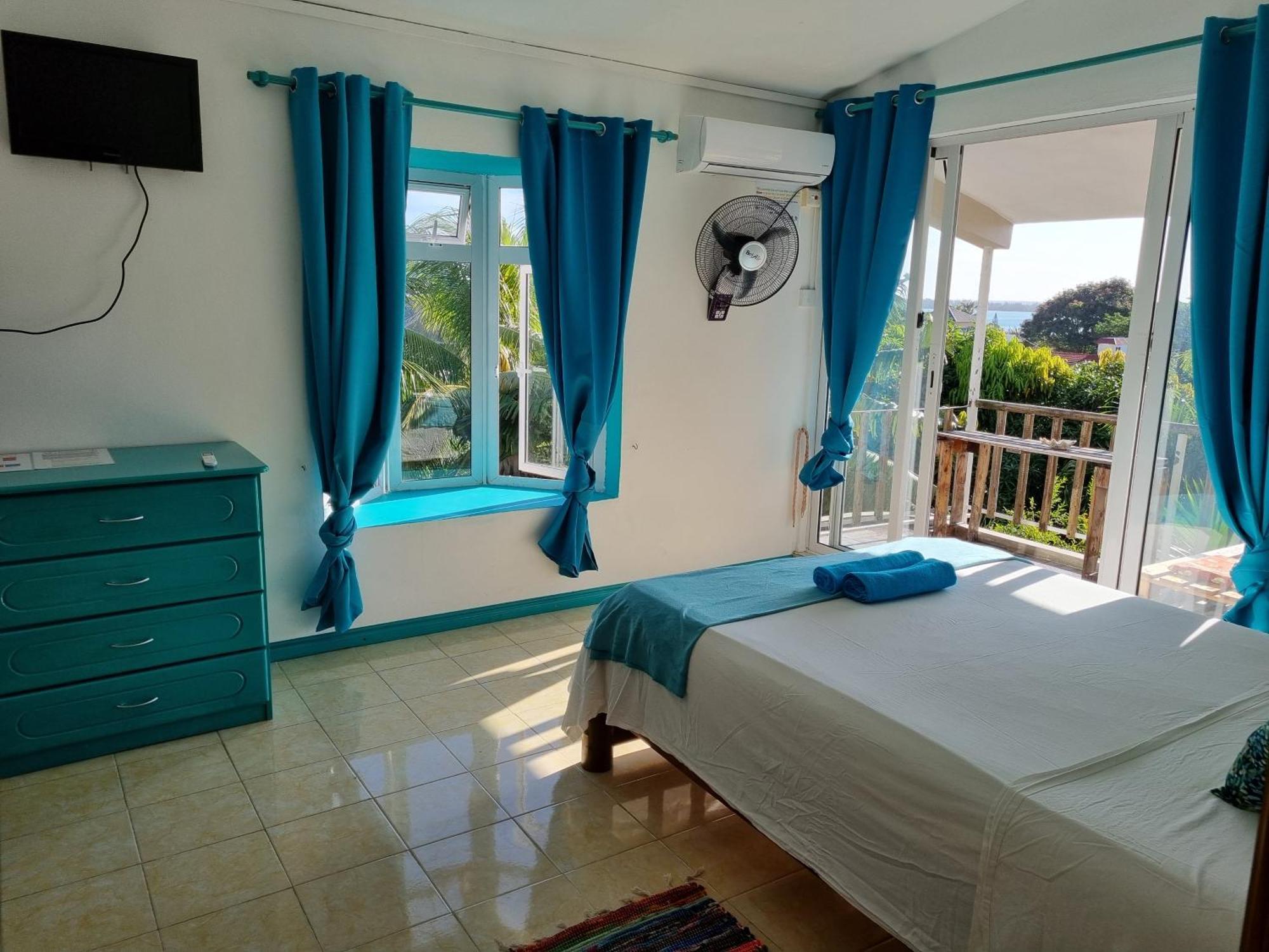 Surf House Hotel La Gaulette Bagian luar foto