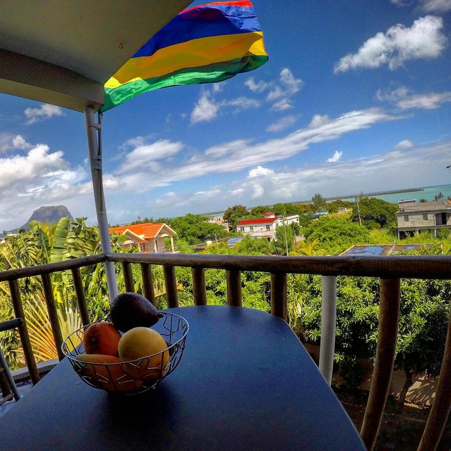 Surf House Hotel La Gaulette Bagian luar foto