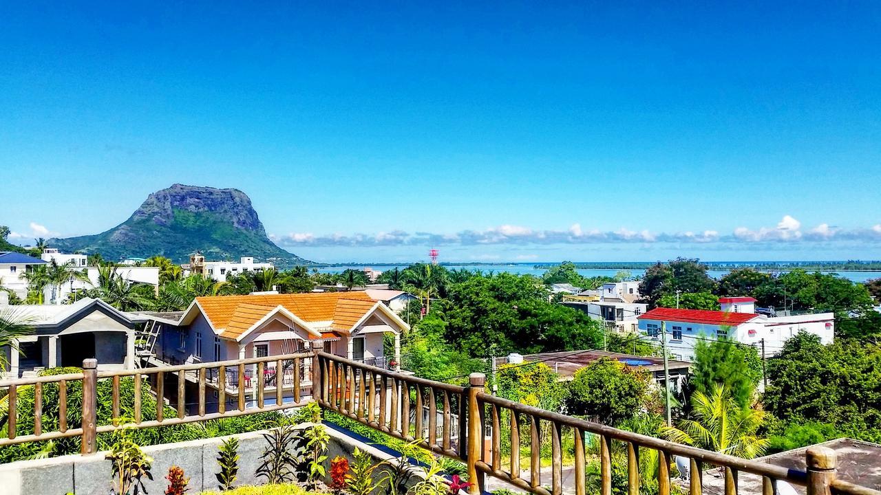 Surf House Hotel La Gaulette Bagian luar foto