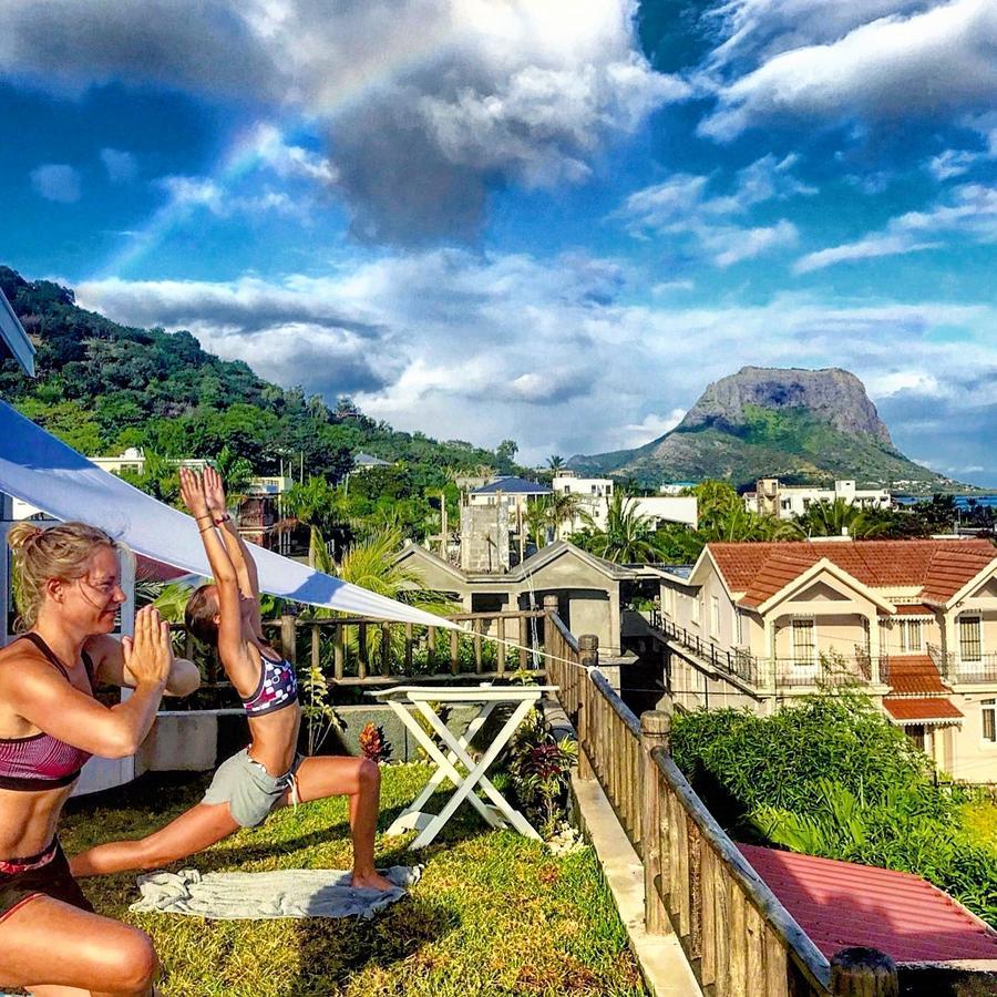 Surf House Hotel La Gaulette Bagian luar foto