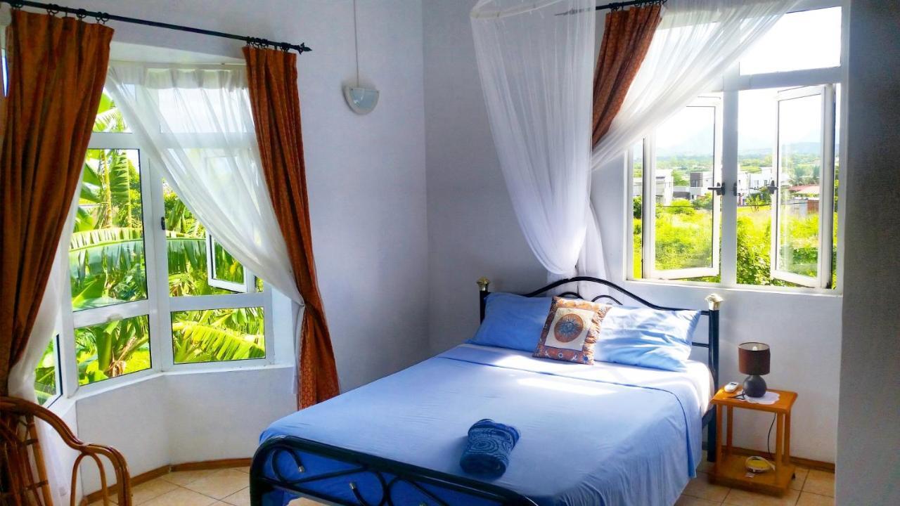 Surf House Hotel La Gaulette Bagian luar foto